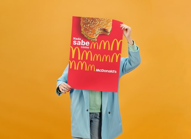 carteles-publicitarios-originales-ejemplo