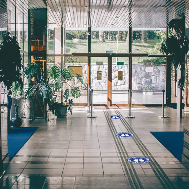 Adhesivos distancia de seguridad circulares