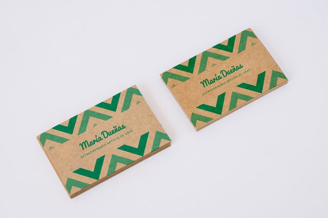 personalizar-tarjetas-impresas-papel-kraft