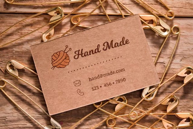 imprimir-tarjetas-personalizadas-en-papel-kraft